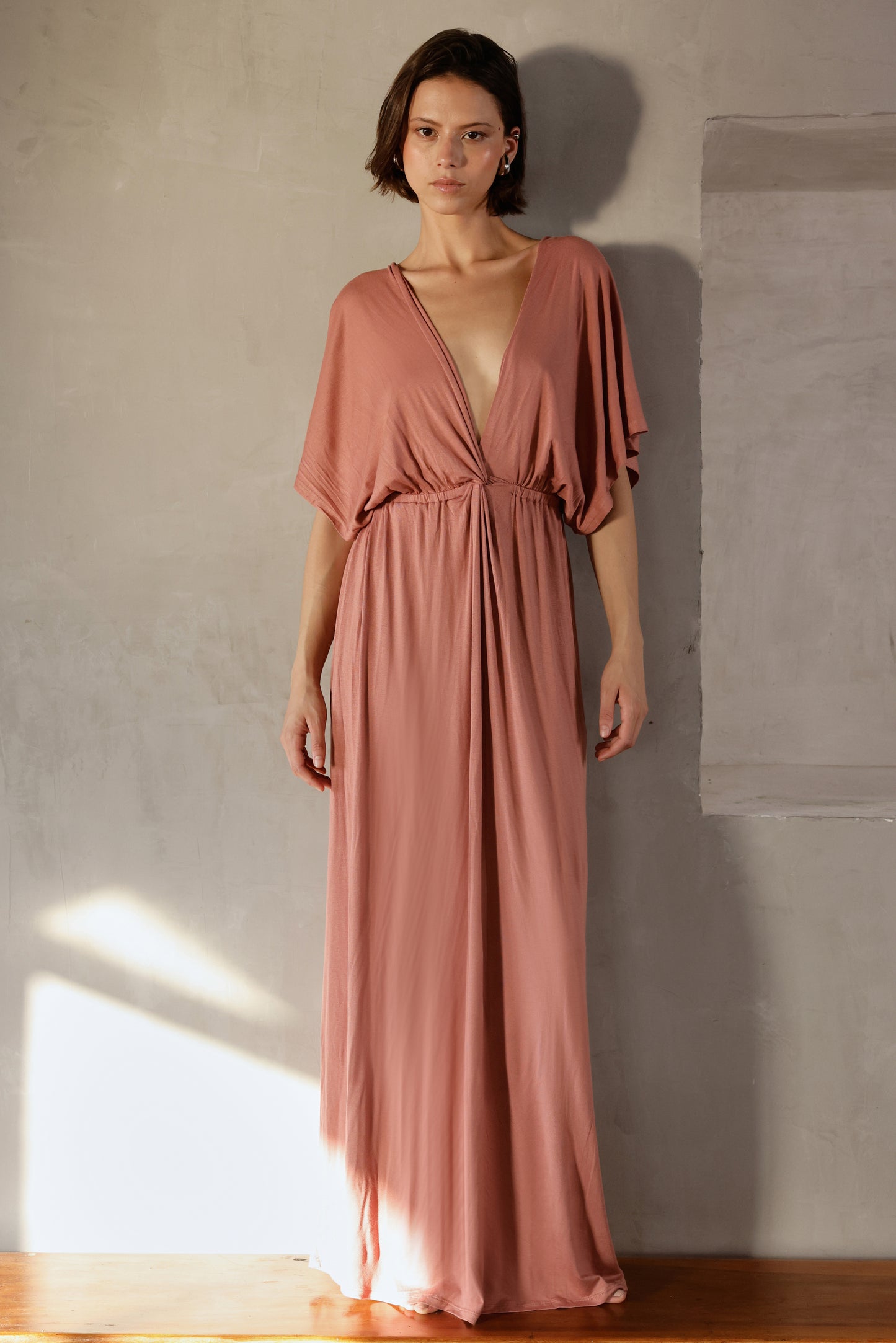 FASCINATING DRESS OFF WHITE