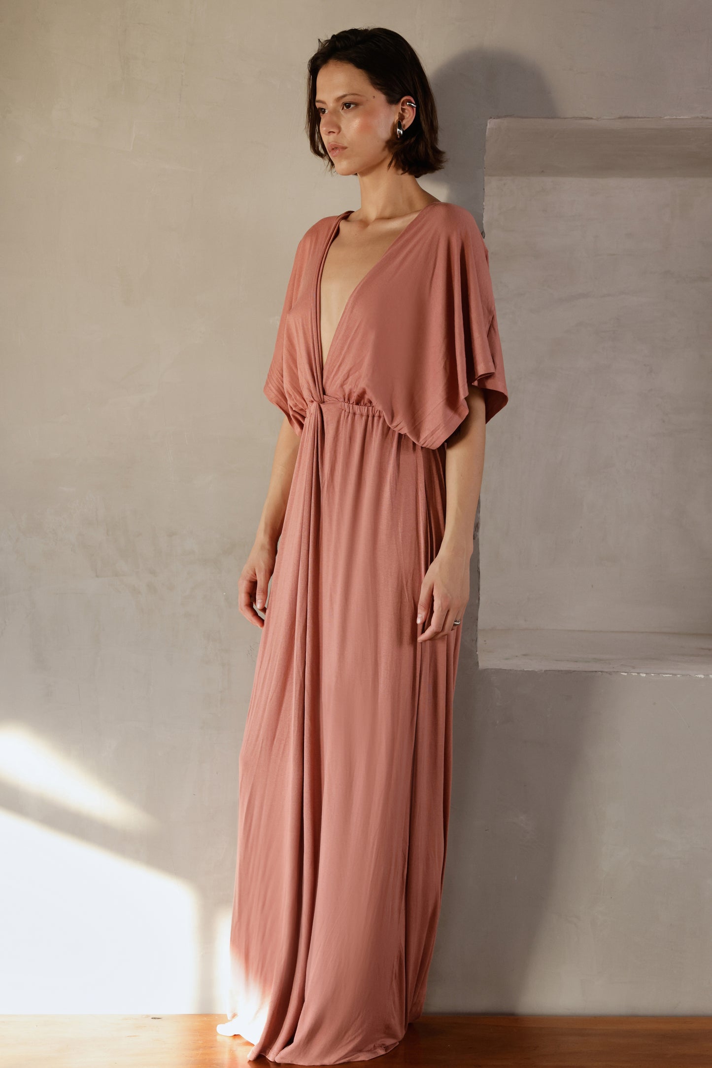 FASCINATING DRESS OFF WHITE